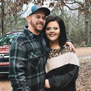 Meet your Posher, Kelli